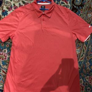 Oakley men’s XL (Fits like a L) shirt salmon color